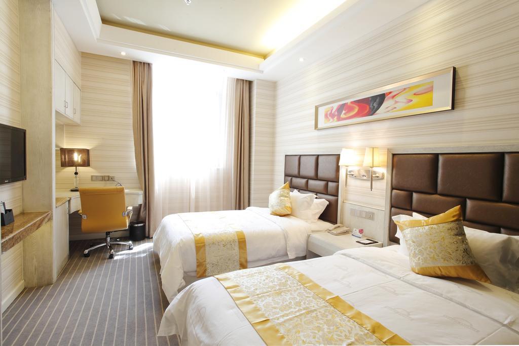 Days Inn Hotspring Xiamen Bagian luar foto