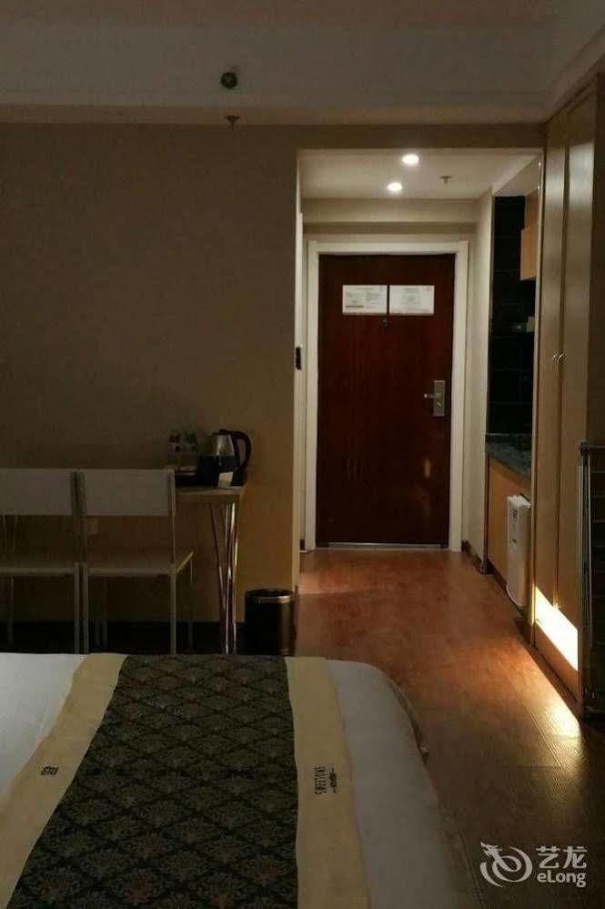 Days Inn Hotspring Xiamen Bagian luar foto
