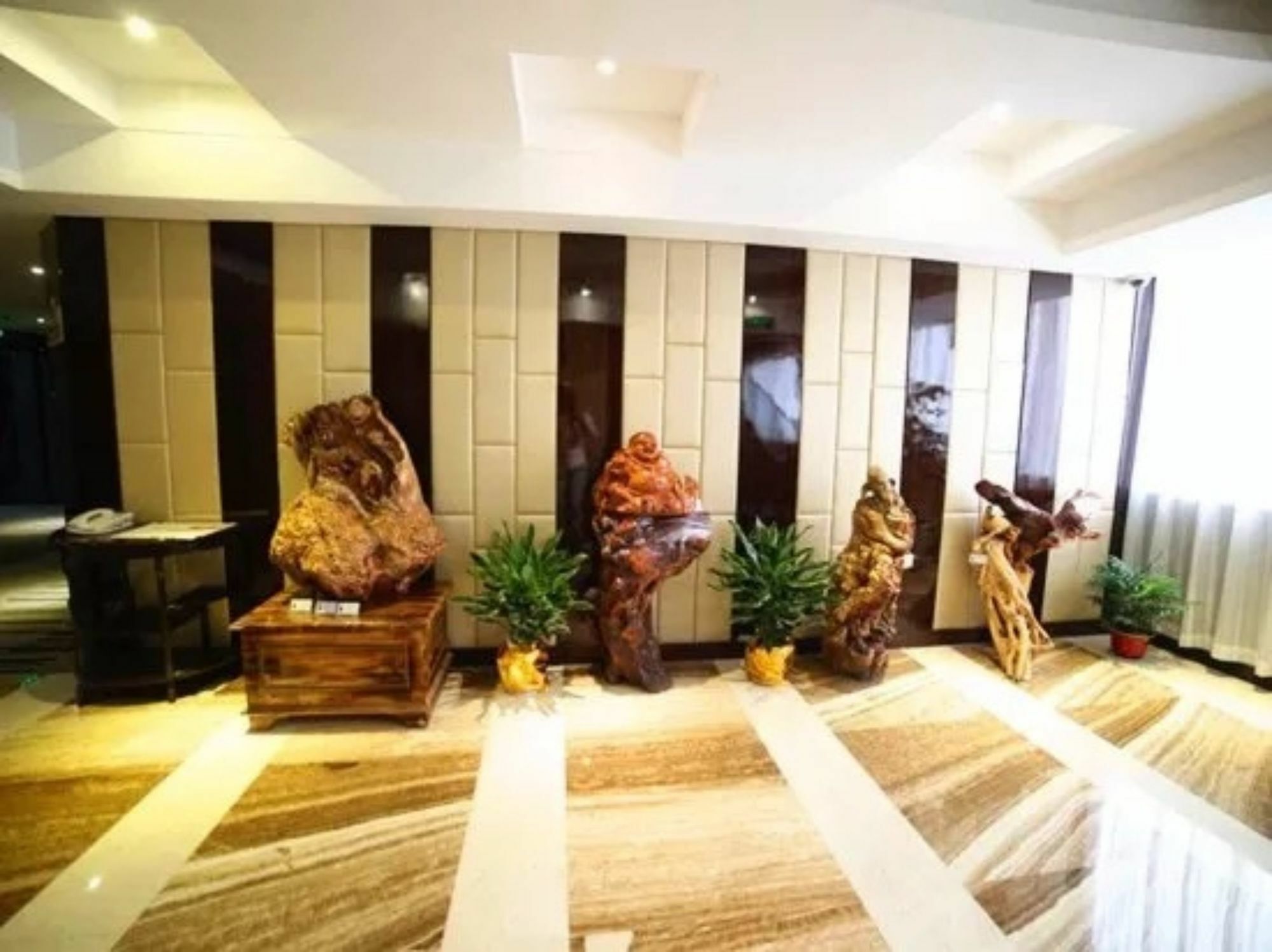Days Inn Hotspring Xiamen Bagian luar foto