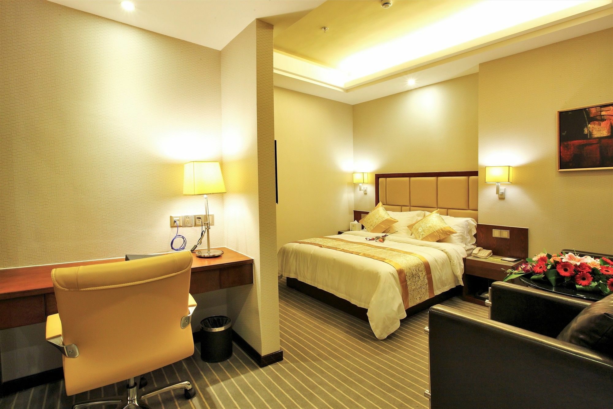 Days Inn Hotspring Xiamen Bagian luar foto